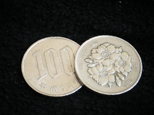 １００円玉記念日!!