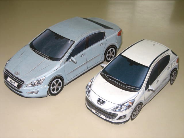 ペーパークラフト